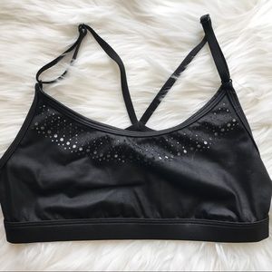 VS Lightweight Sports Bra